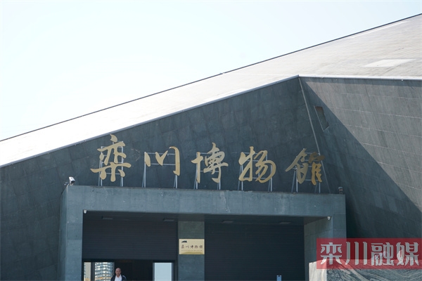 0b877a8b2a419d4bc17eb7c97854b2ad_shui.jpg